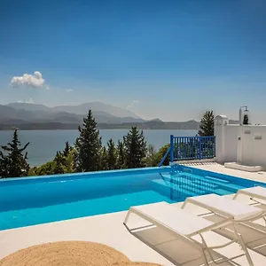 Villa Camelia-iris Sunset, Lepedha